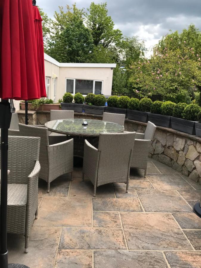 The Hawthornes Licensed Guest House Knottingley Exterior photo