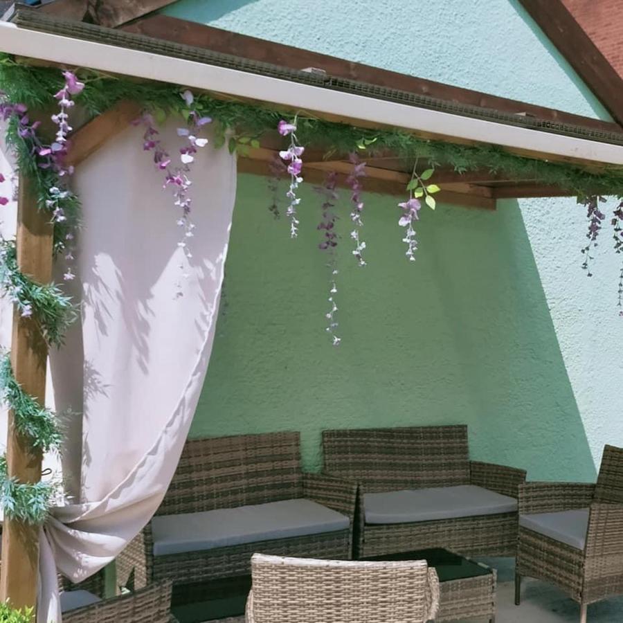 The Hawthornes Licensed Guest House Knottingley Exterior photo